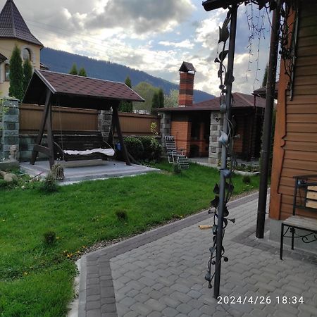 Вілла Zatushok Pid Goroyu Верховина Екстер'єр фото
